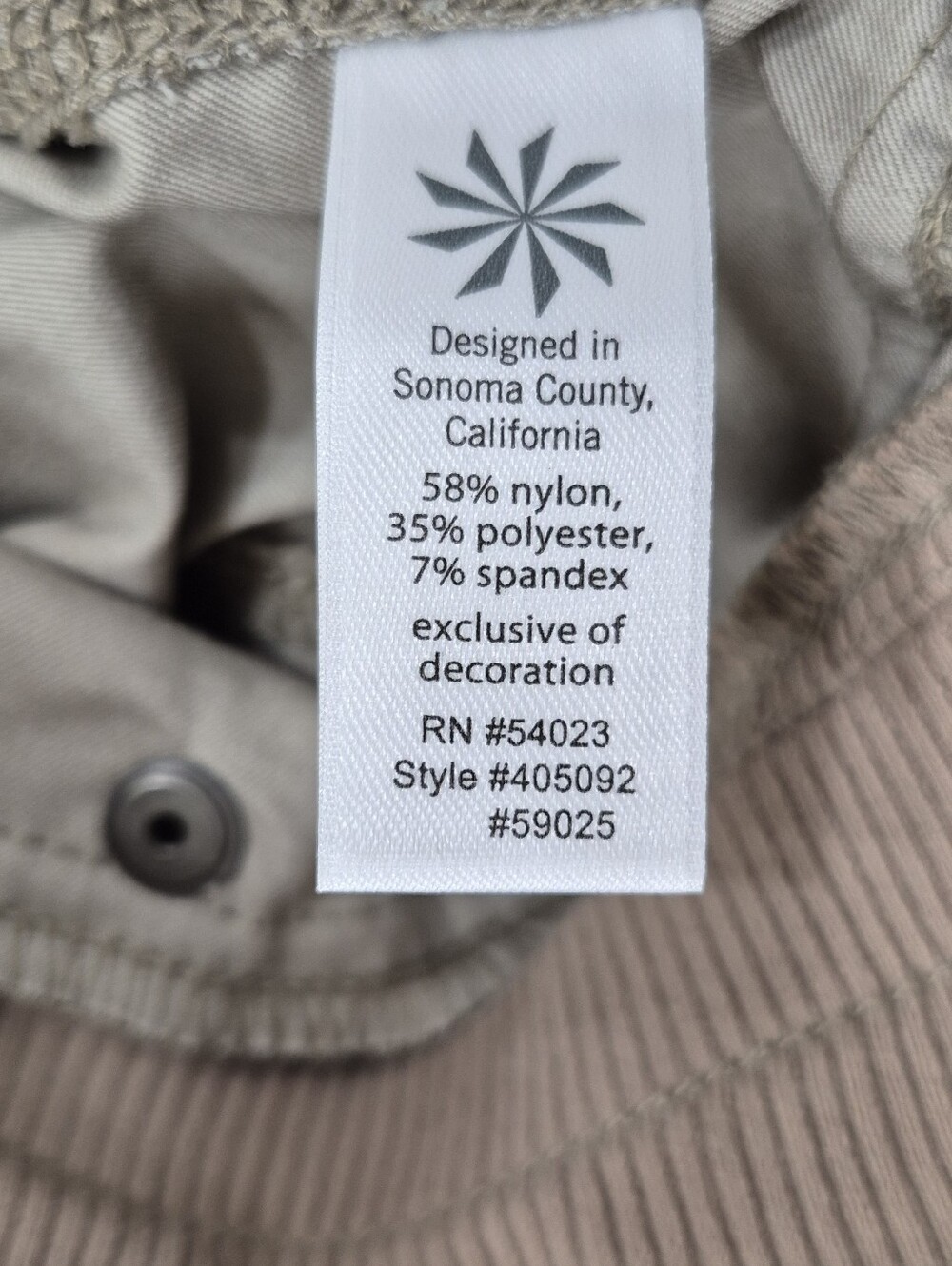 Athleta Shasta Convertible Hiking Utility Pants women's 16T Tall khaki stretch - Picture 13 of 13